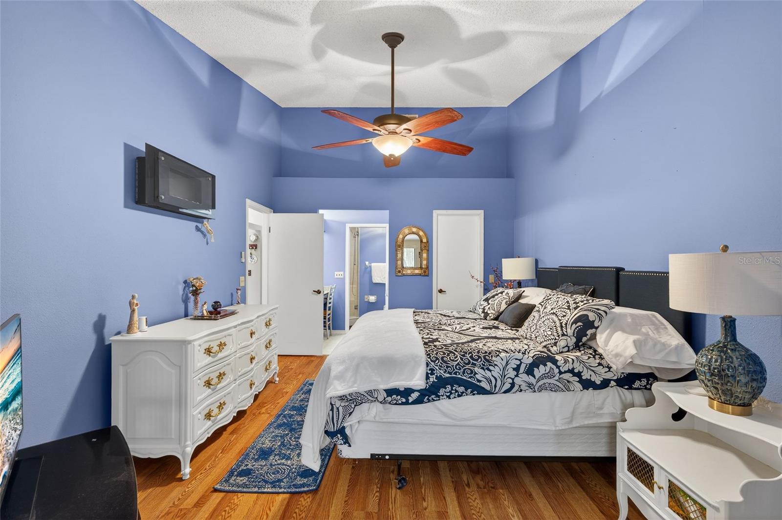 VILLAS OF FOREST PARK CONDO - Residential