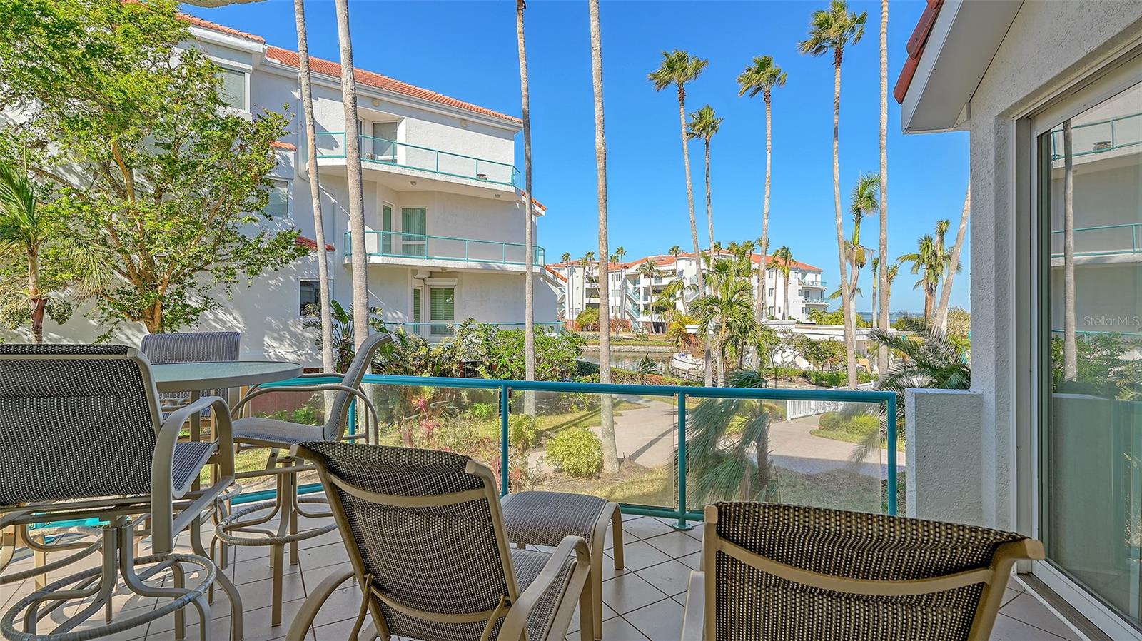 TANGERINE BAY CLUB - Residential Lease