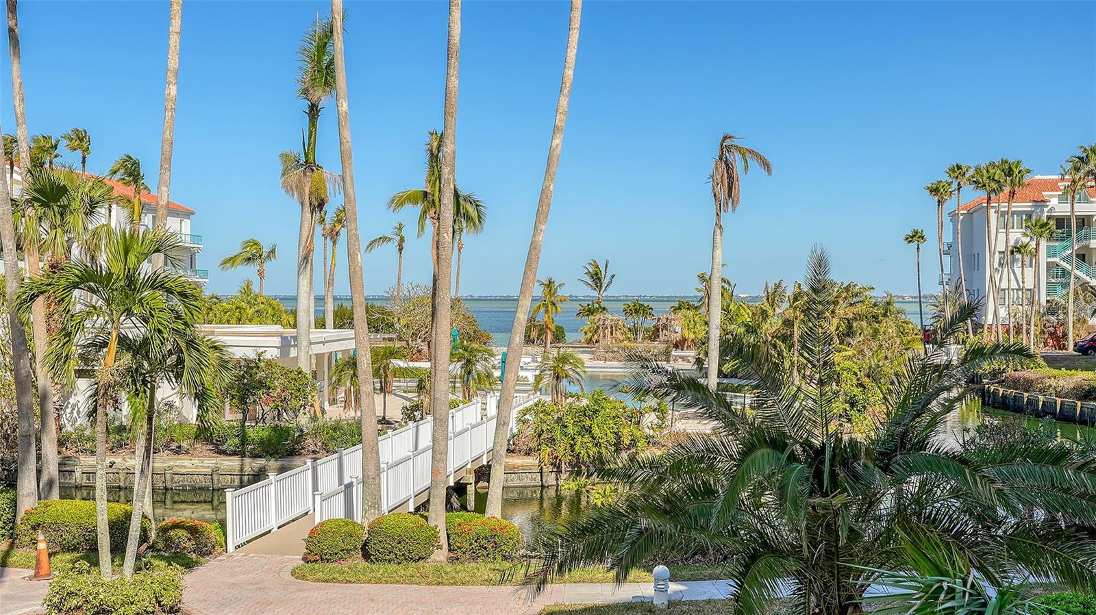 TANGERINE BAY CLUB - Residential Lease