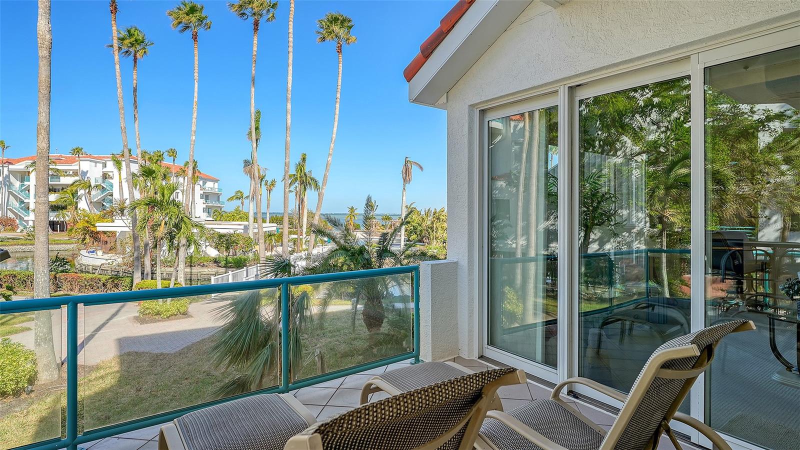 TANGERINE BAY CLUB - Residential Lease