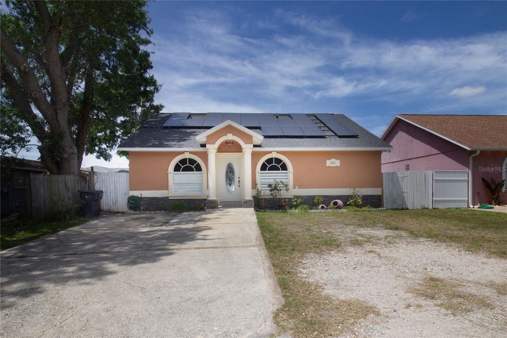 Photo of 6914 N Himes Ave, Tampa, FL 33614 (MLS # TB8500716)