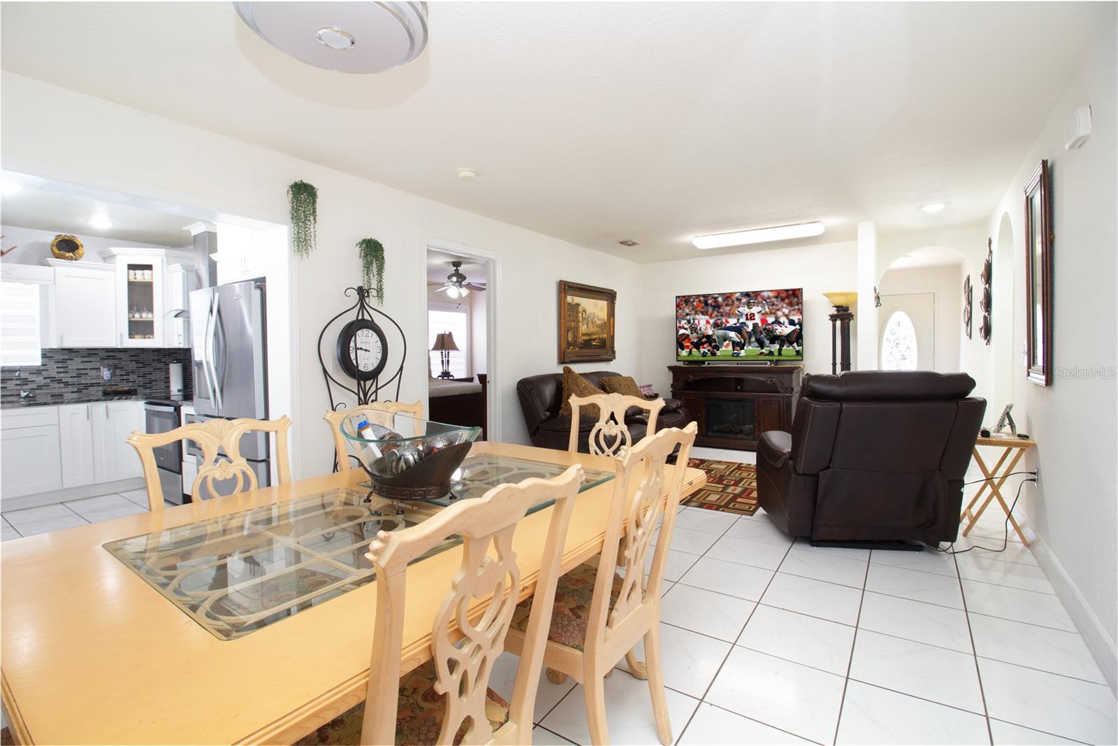 OAKWOOD VILLA - Residential