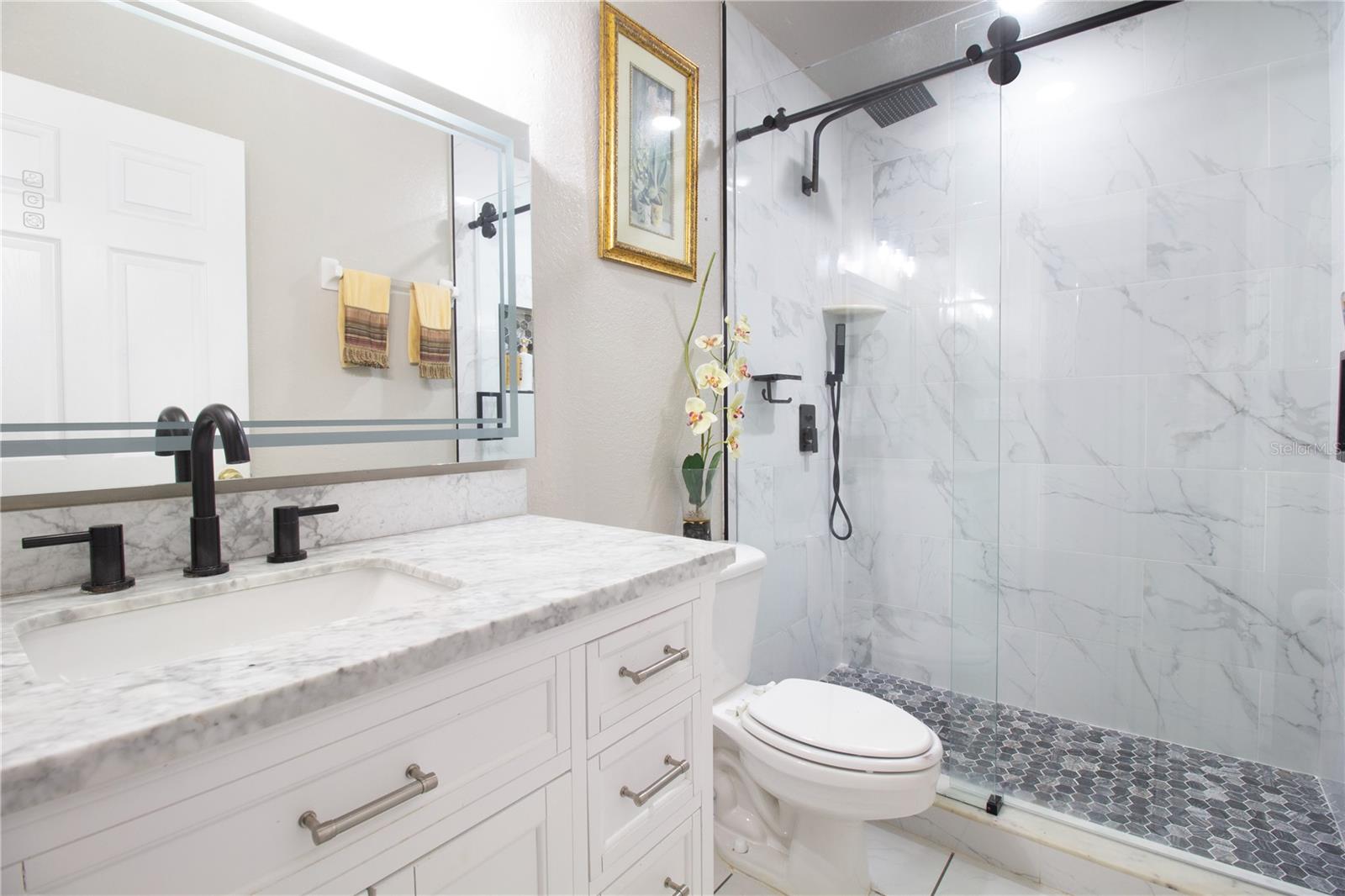 OAKWOOD VILLA - Residential