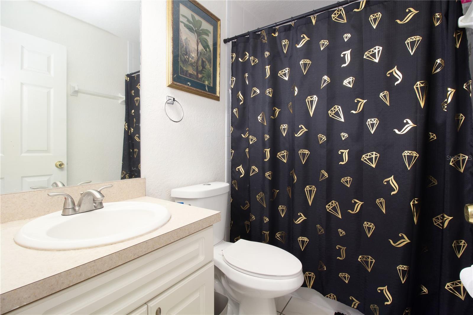 OAKWOOD VILLA - Residential