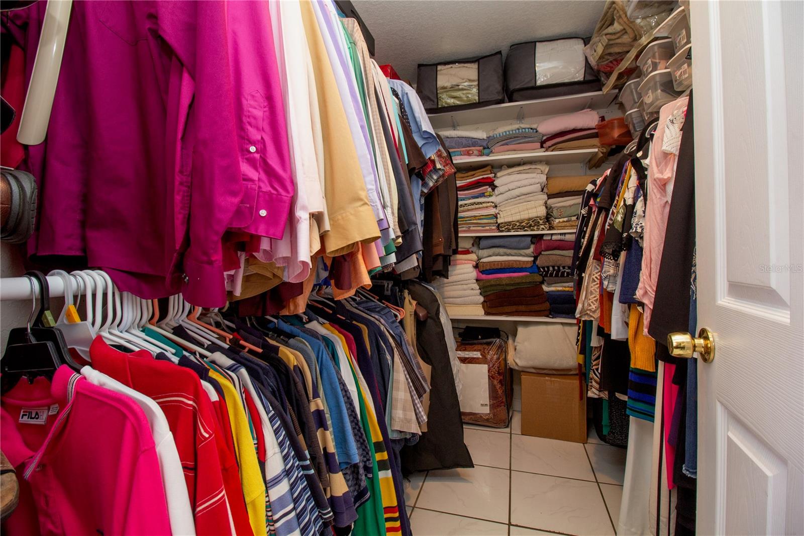 OAKWOOD VILLA - Residential