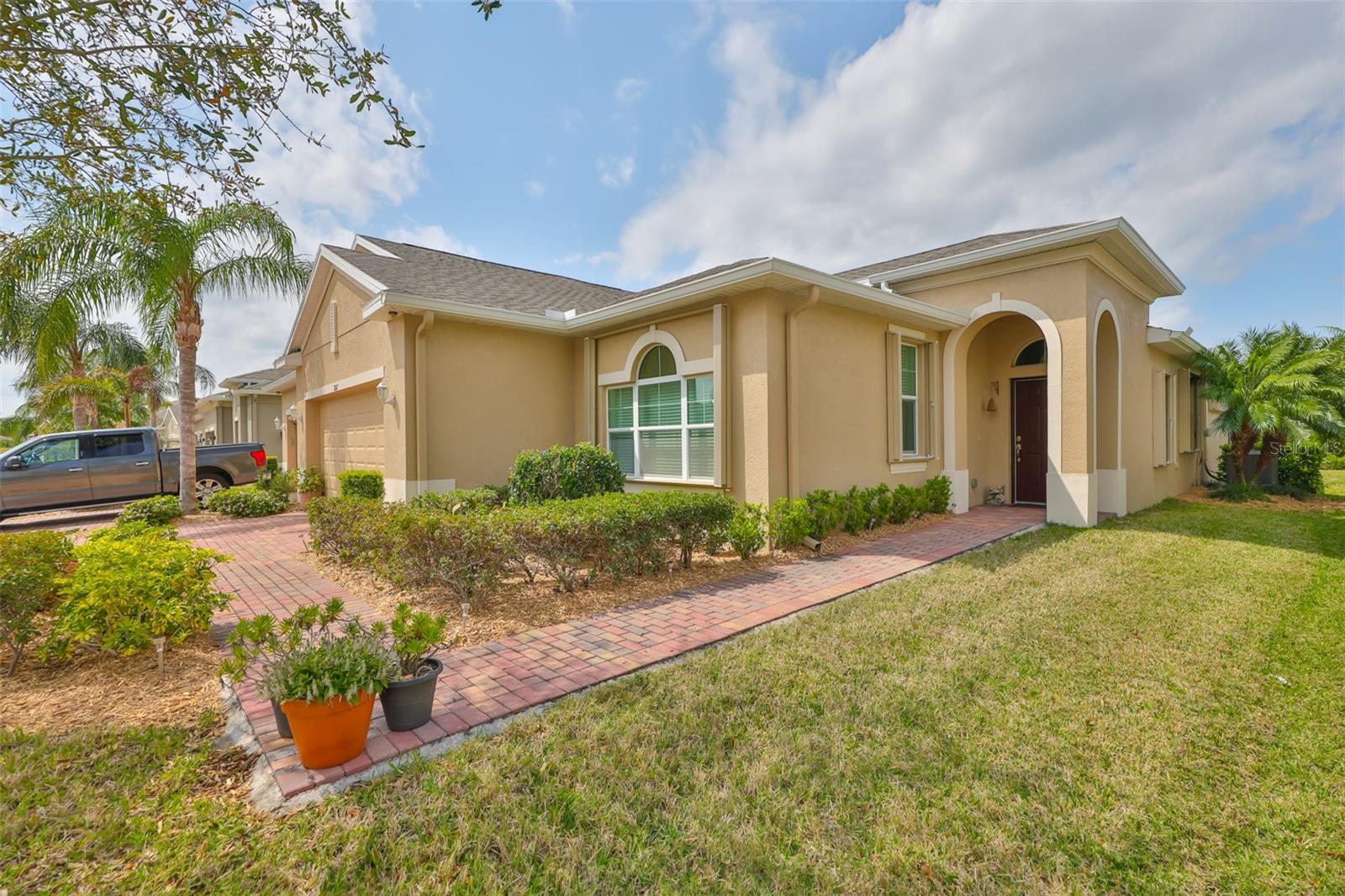 807 CHIPPER DRIVE