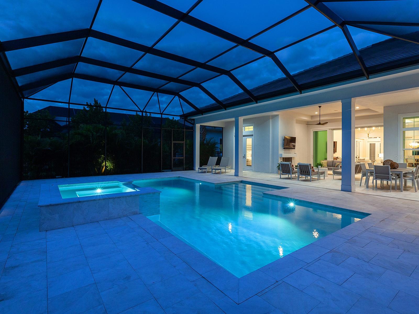 LAKE CLUB - Residential