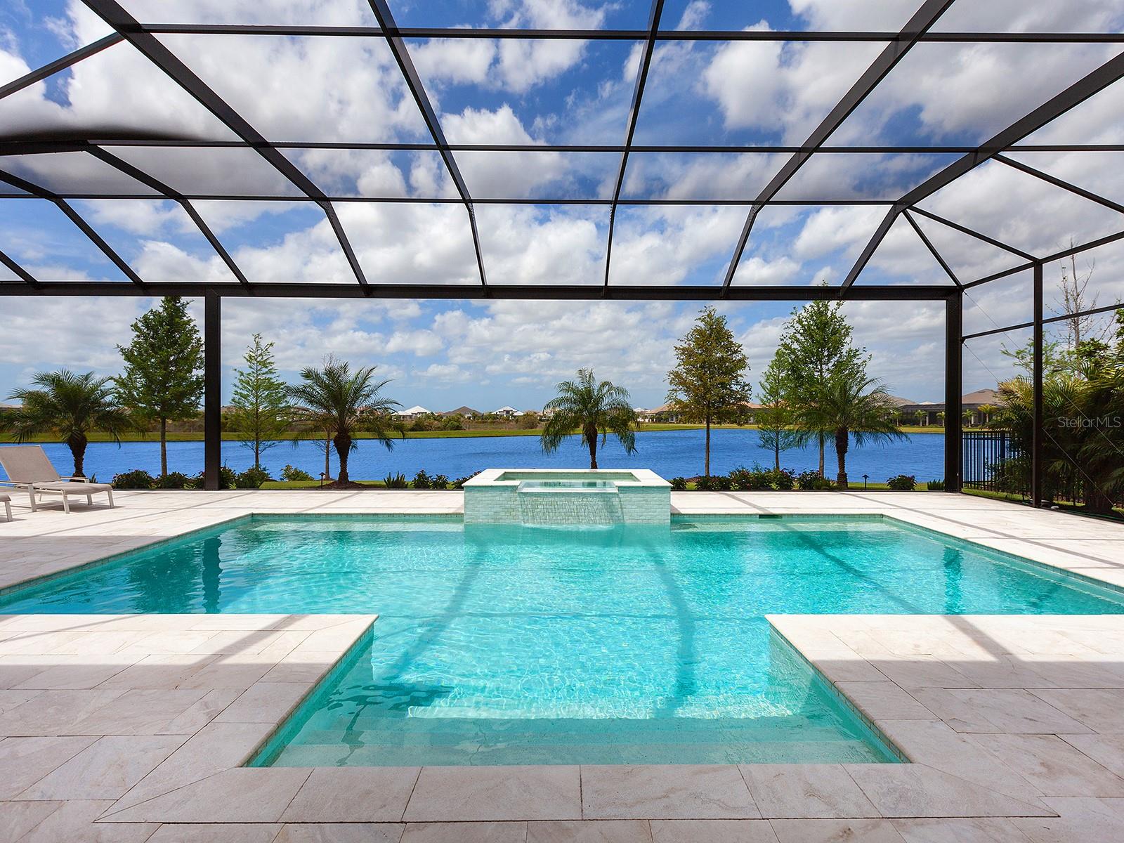 LAKE CLUB - Residential