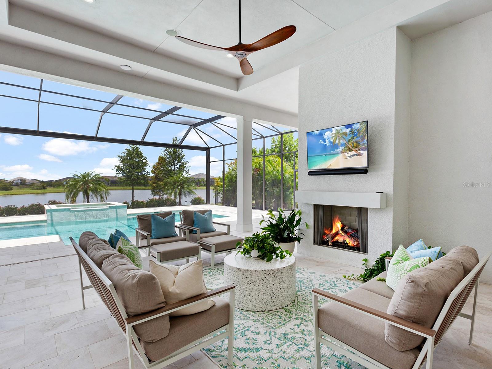 LAKE CLUB - Residential