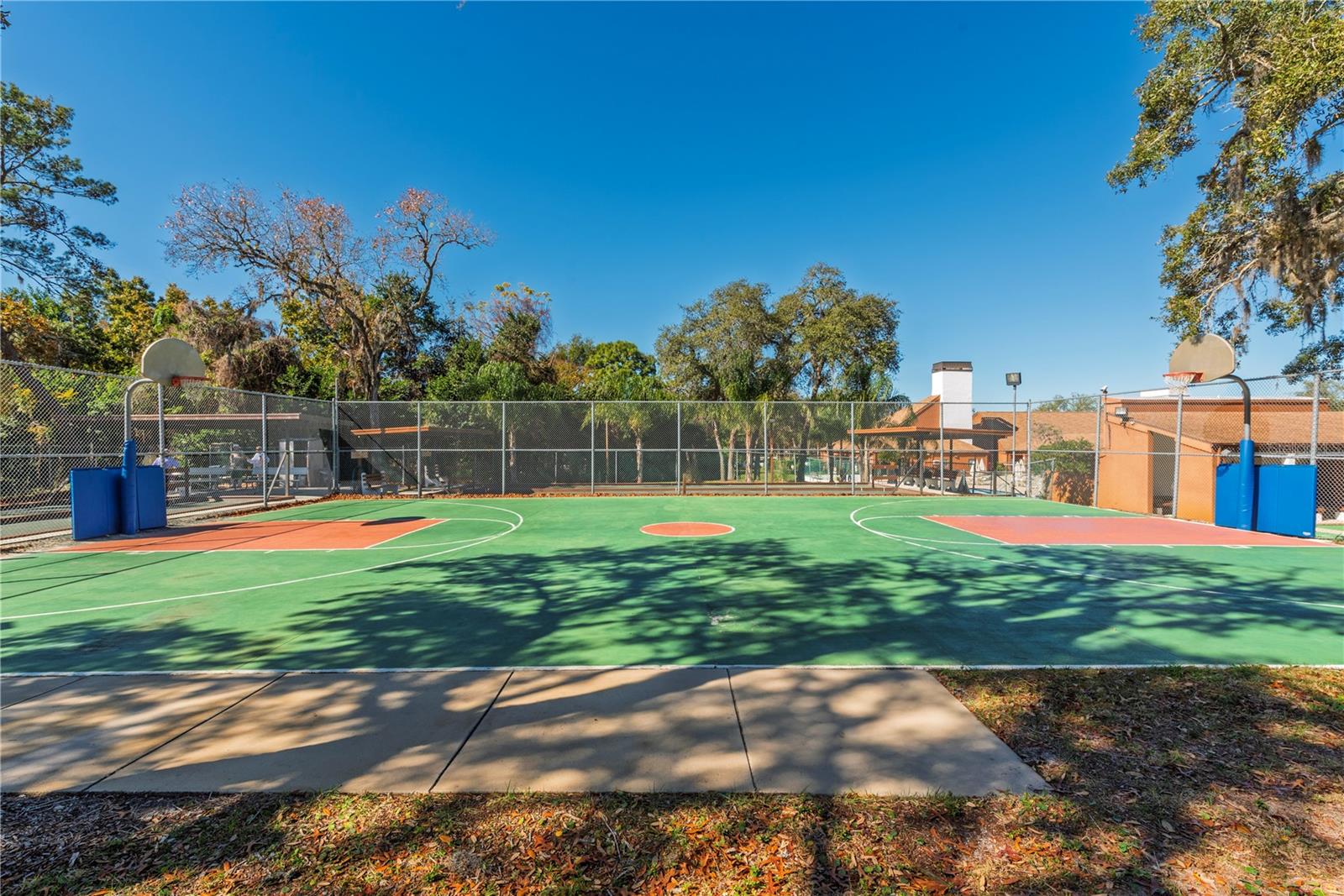 BEACON WOODS VILLAGE - Residential