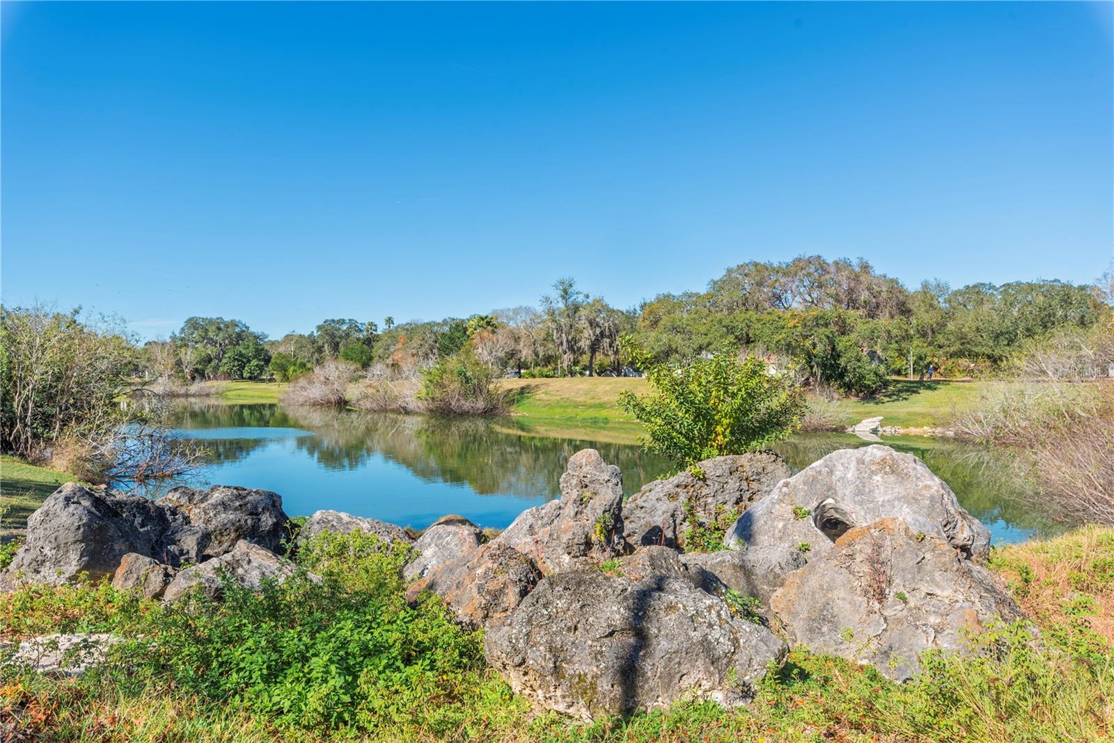 BEACON WOODS VILLAGE - Residential