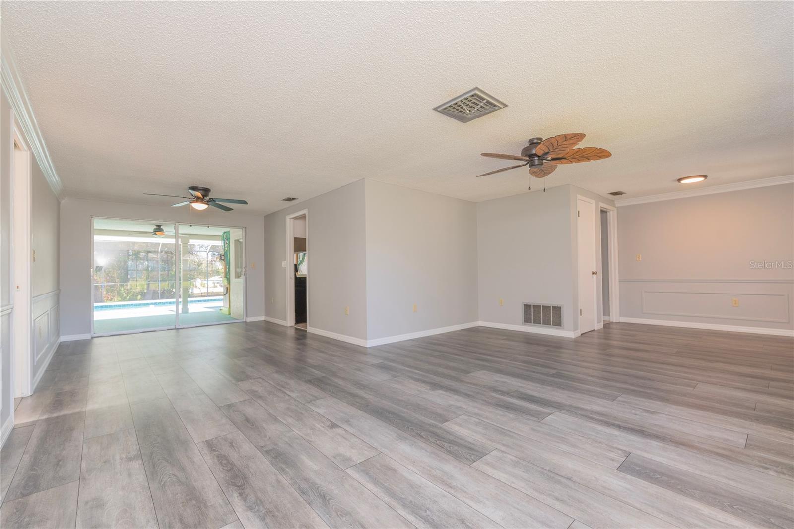 BEACON WOODS VILLAGE - Residential