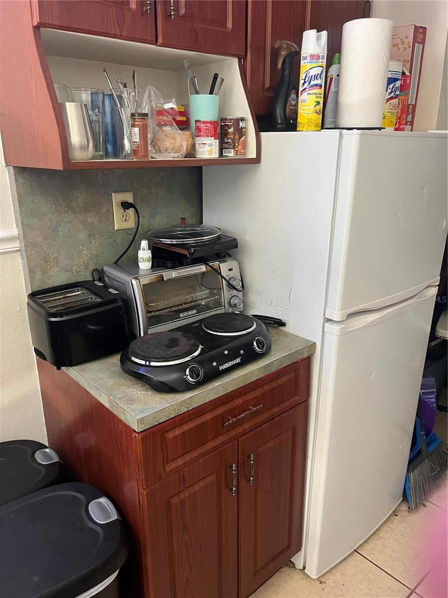 SANDLAKE COURTYARDS CONDO 5901/3515 - Residential