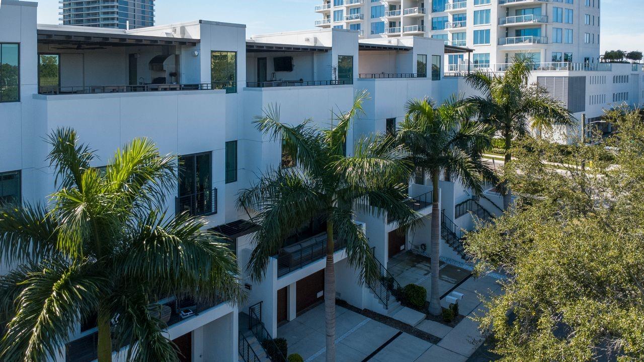 BAYSHORE SEVEN TWNHMS - Residential