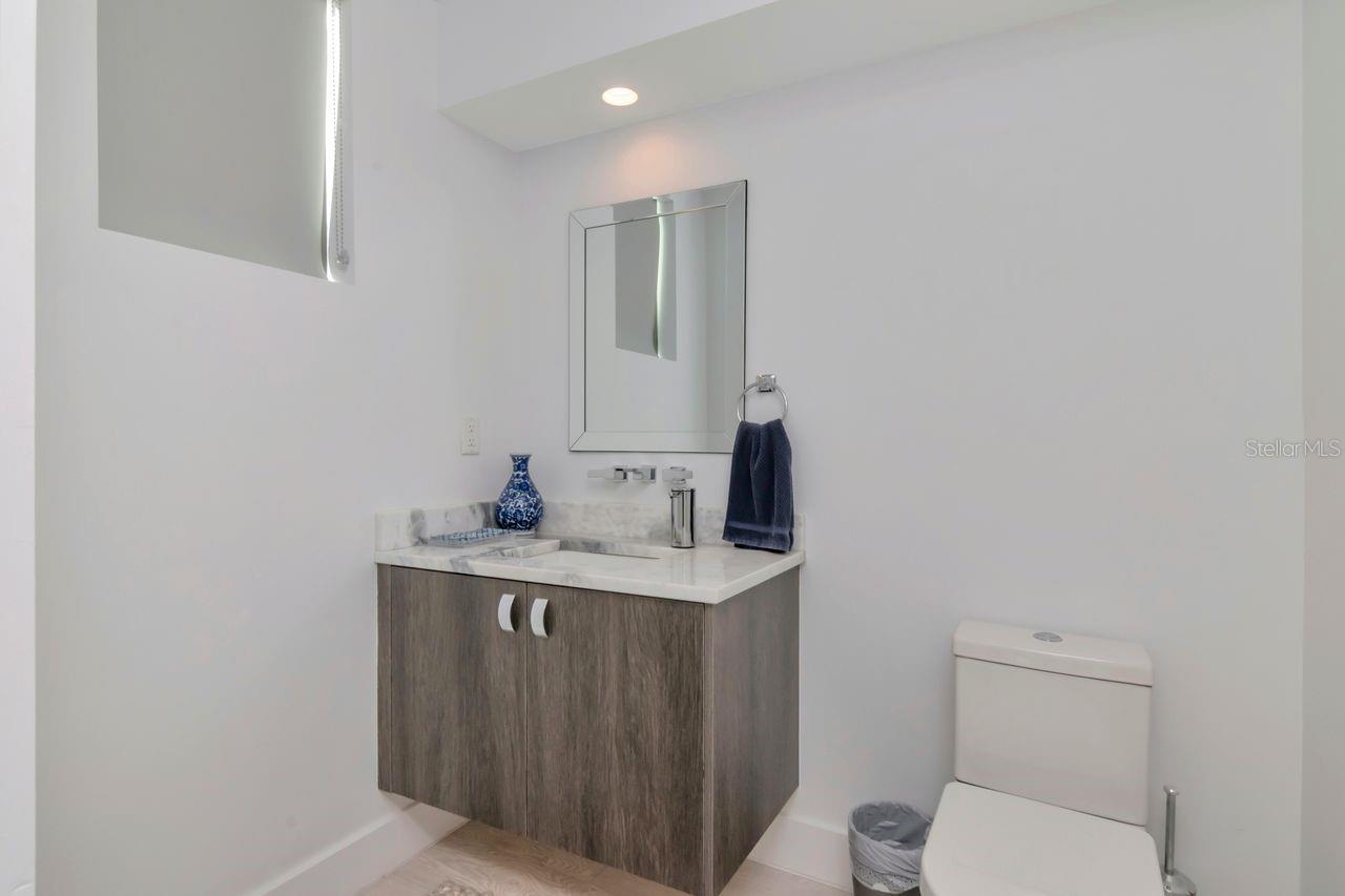 BAYSHORE SEVEN TWNHMS - Residential