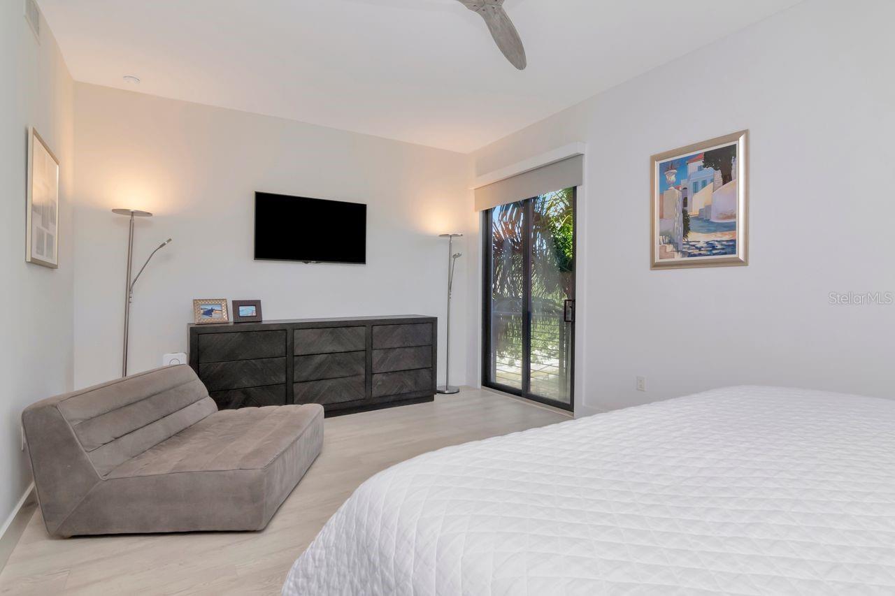 BAYSHORE SEVEN TWNHMS - Residential