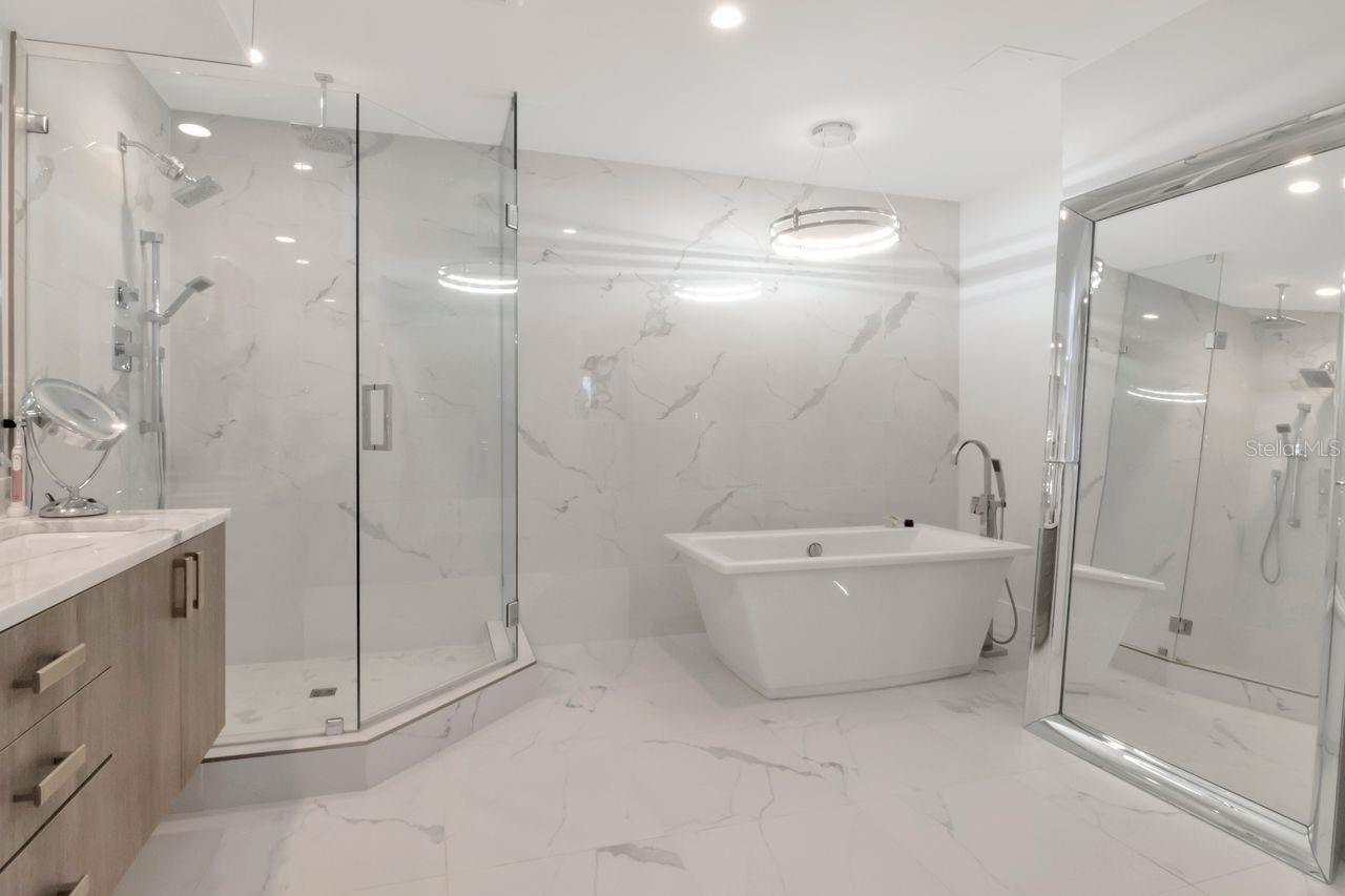 BAYSHORE SEVEN TWNHMS - Residential