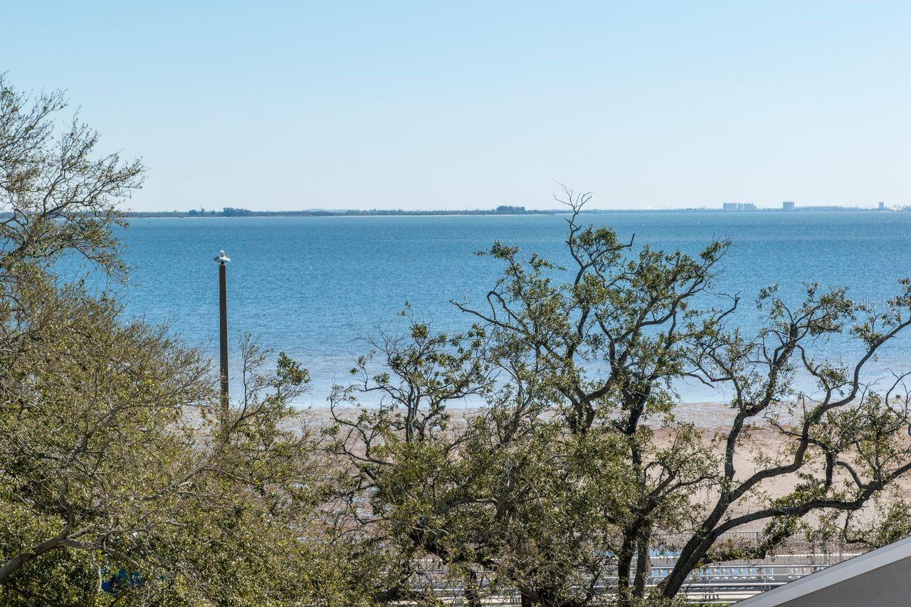 BAYSHORE SEVEN TWNHMS - Residential