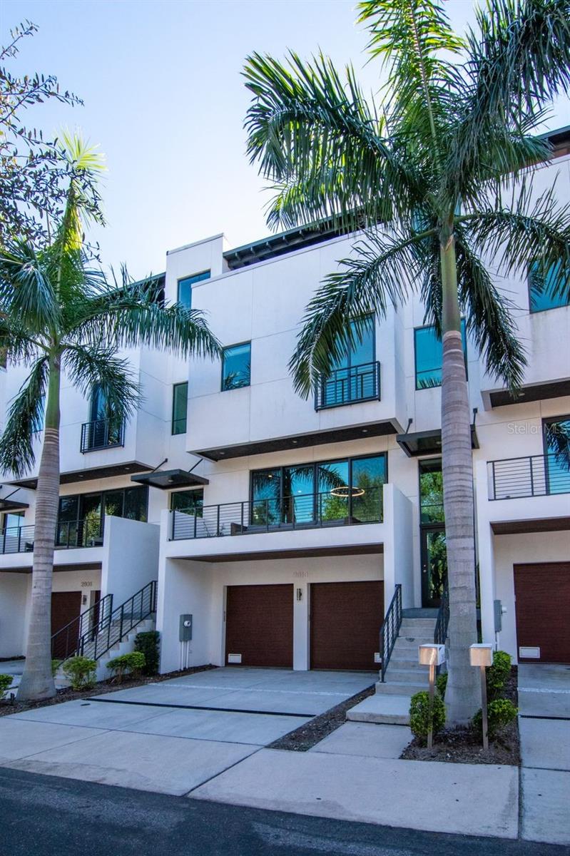 BAYSHORE SEVEN TWNHMS - Residential