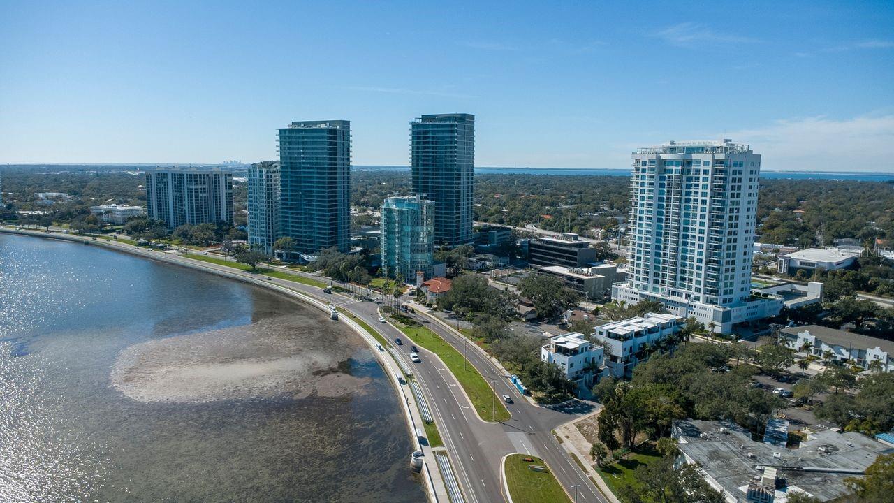 BAYSHORE SEVEN TWNHMS - Residential