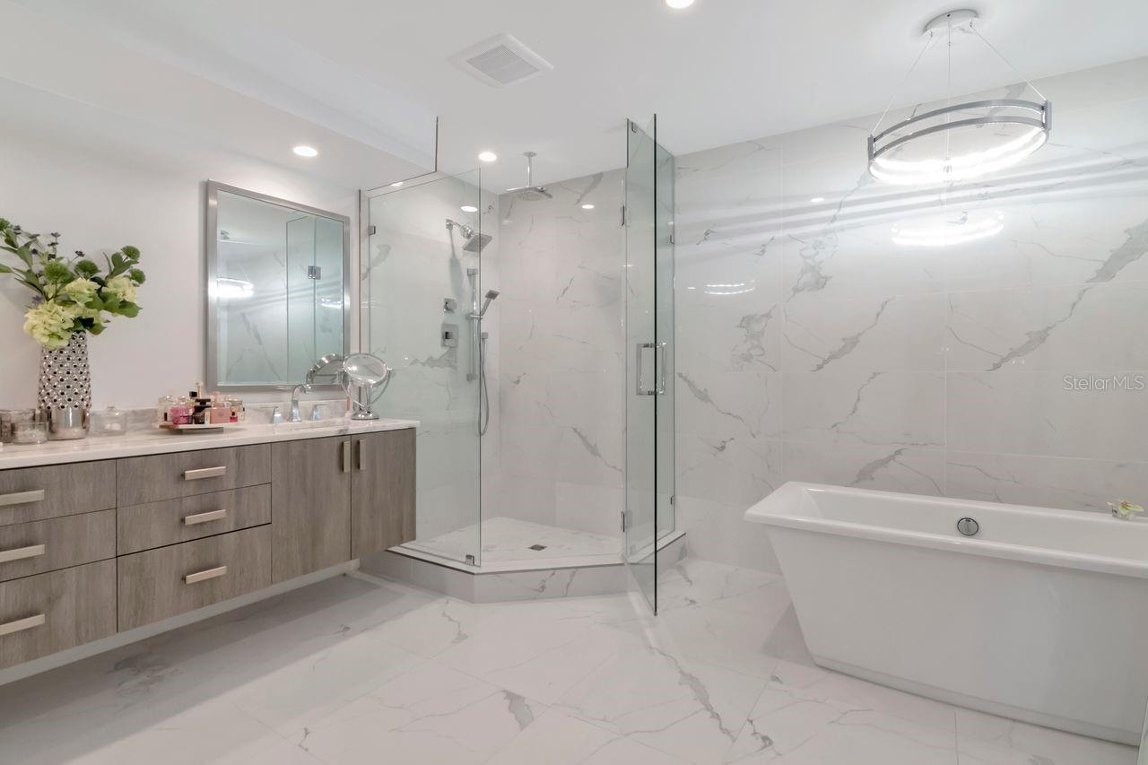 BAYSHORE SEVEN TWNHMS - Residential