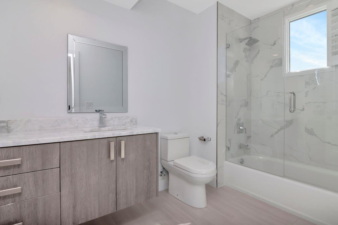 BAYSHORE SEVEN TWNHMS - Residential