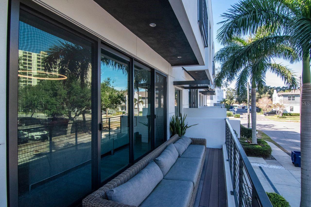 BAYSHORE SEVEN TWNHMS - Residential