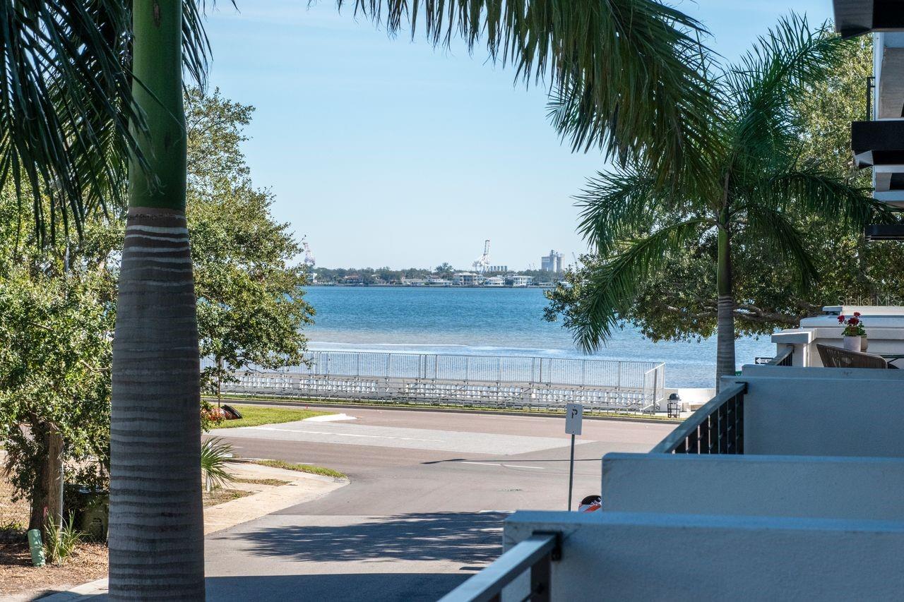 BAYSHORE SEVEN TWNHMS - Residential