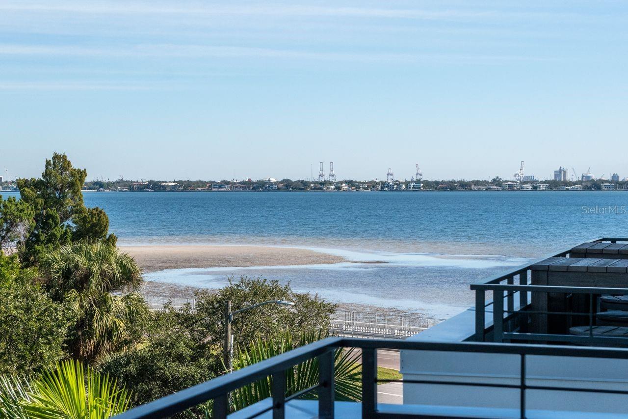 BAYSHORE SEVEN TWNHMS - Residential