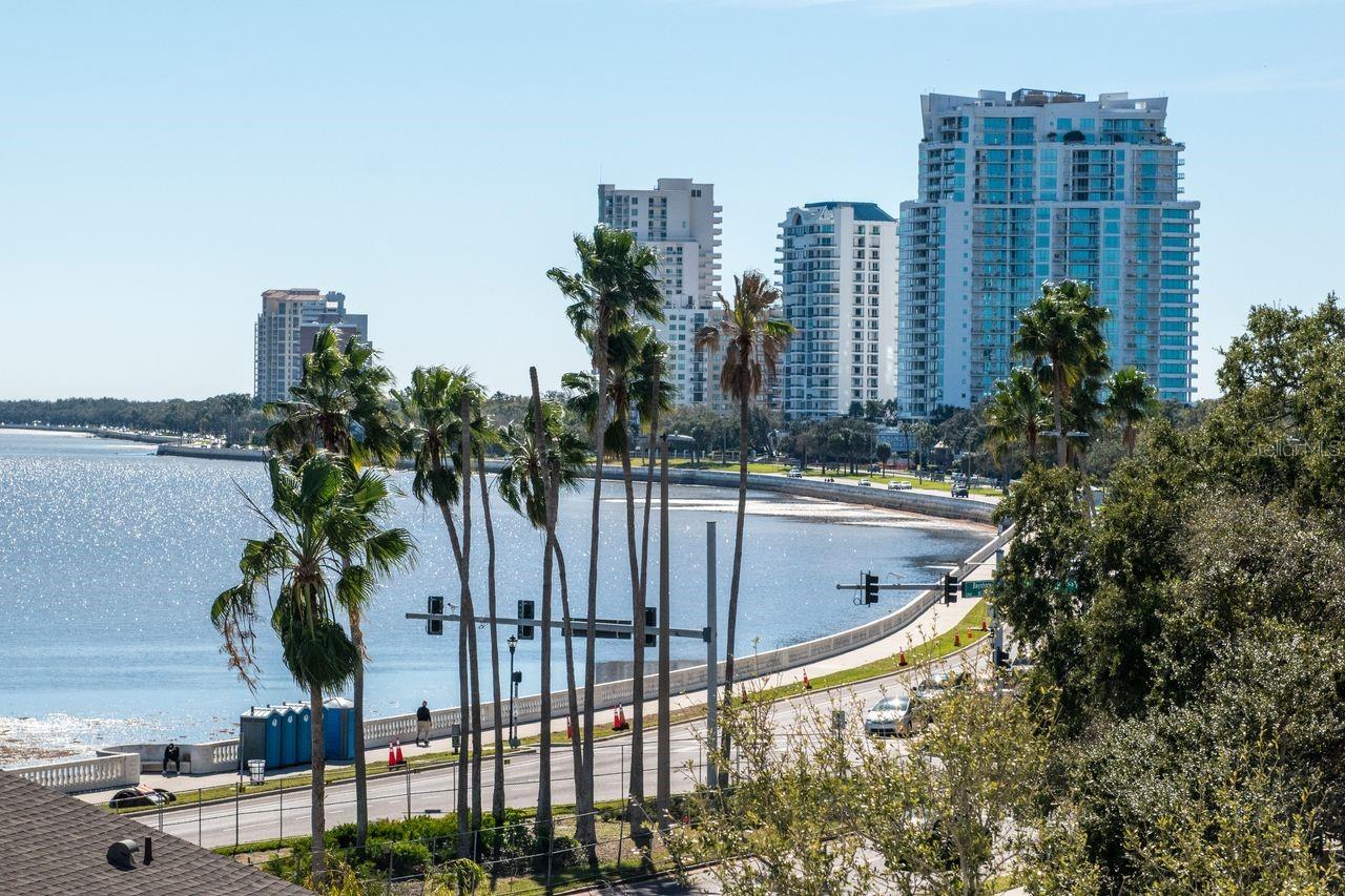 BAYSHORE SEVEN TWNHMS - Residential