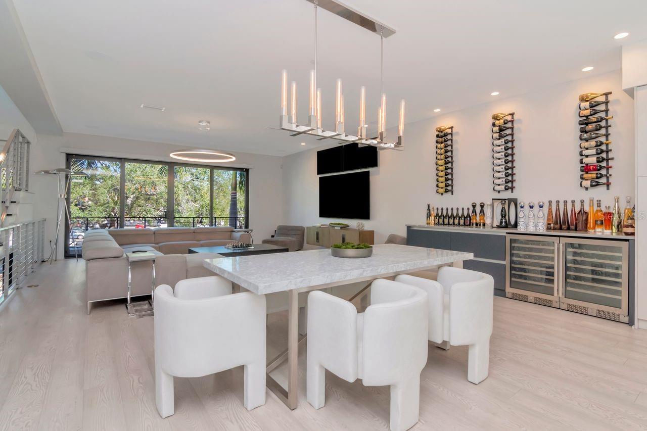 BAYSHORE SEVEN TWNHMS - Residential