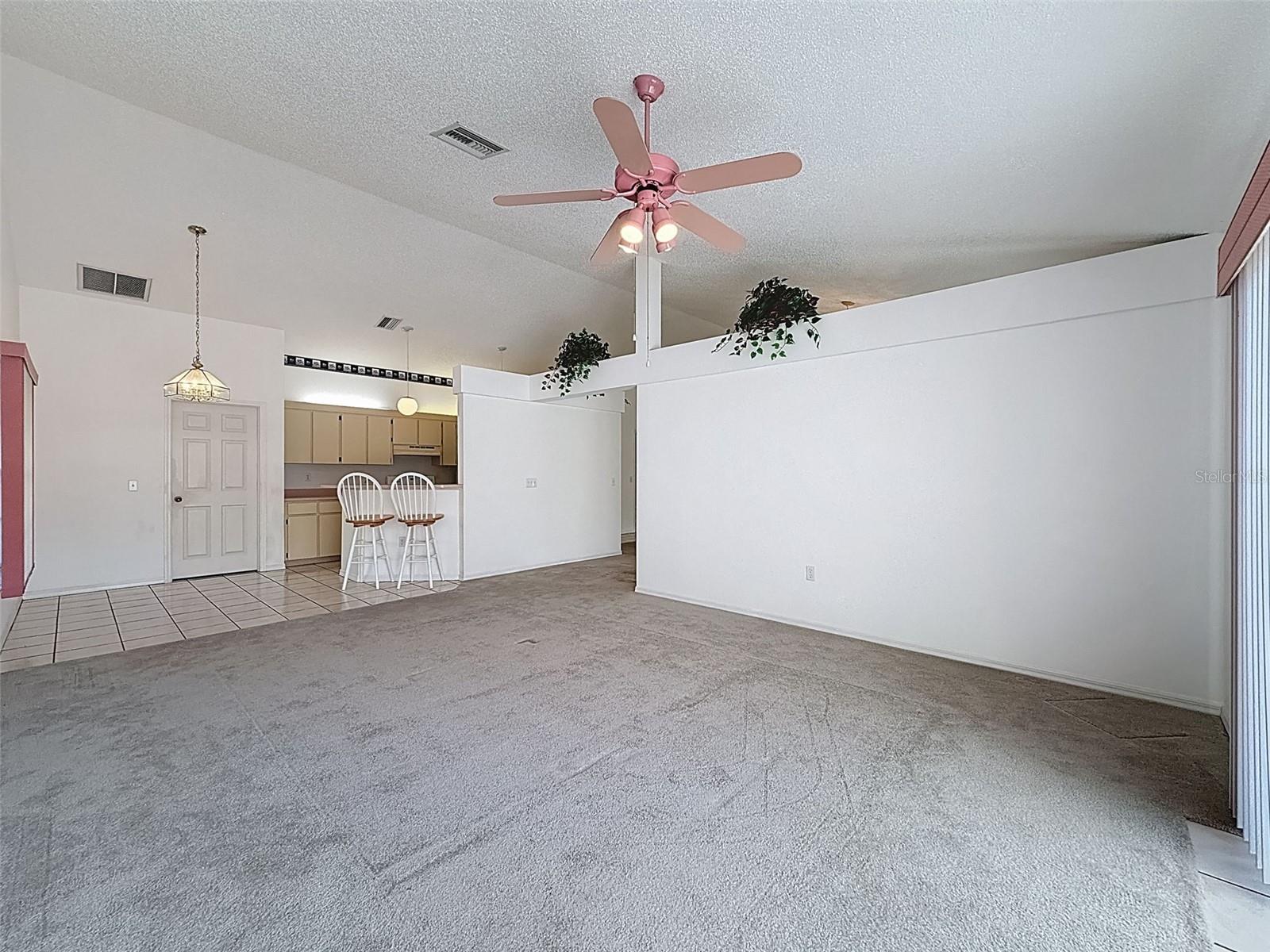 RAINBOW OAKS - Residential