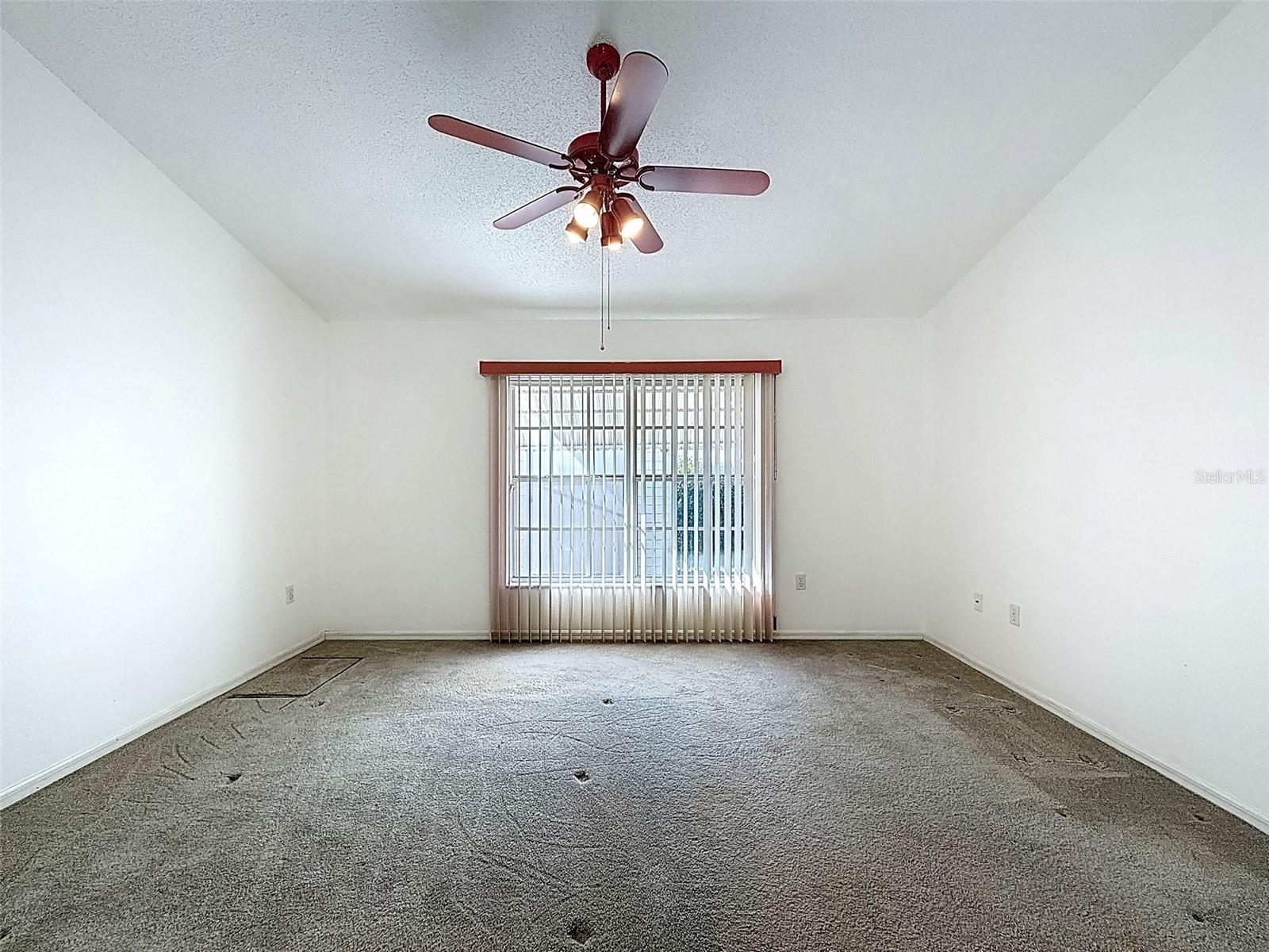 RAINBOW OAKS - Residential