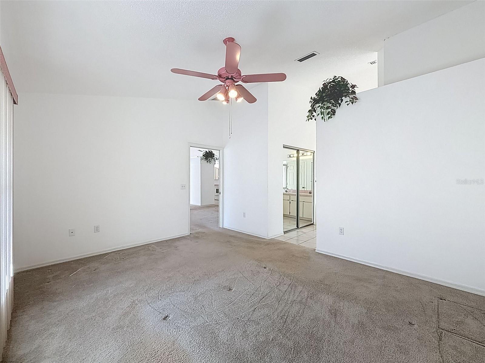 RAINBOW OAKS - Residential