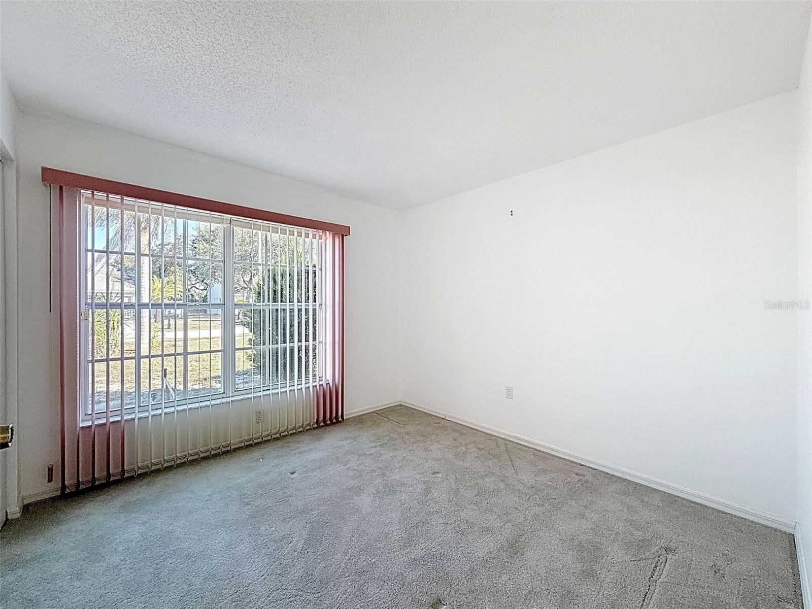 RAINBOW OAKS - Residential