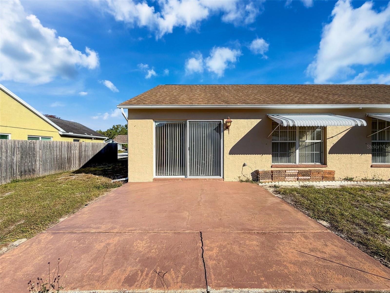 RAINBOW OAKS - Residential