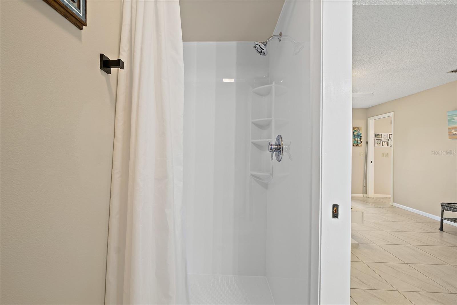 CASTAWAY VILLAS CONDO PH 3 - Residential