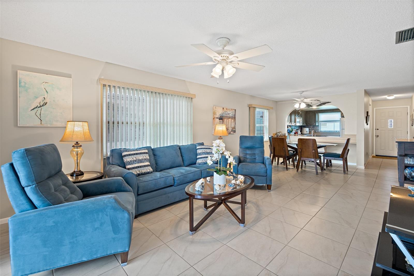 CASTAWAY VILLAS CONDO PH 3 - Residential