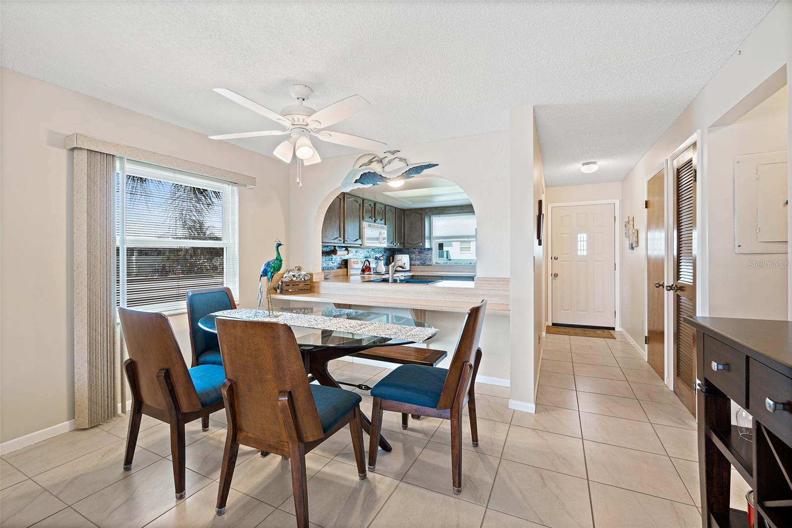 CASTAWAY VILLAS CONDO PH 3 - Residential