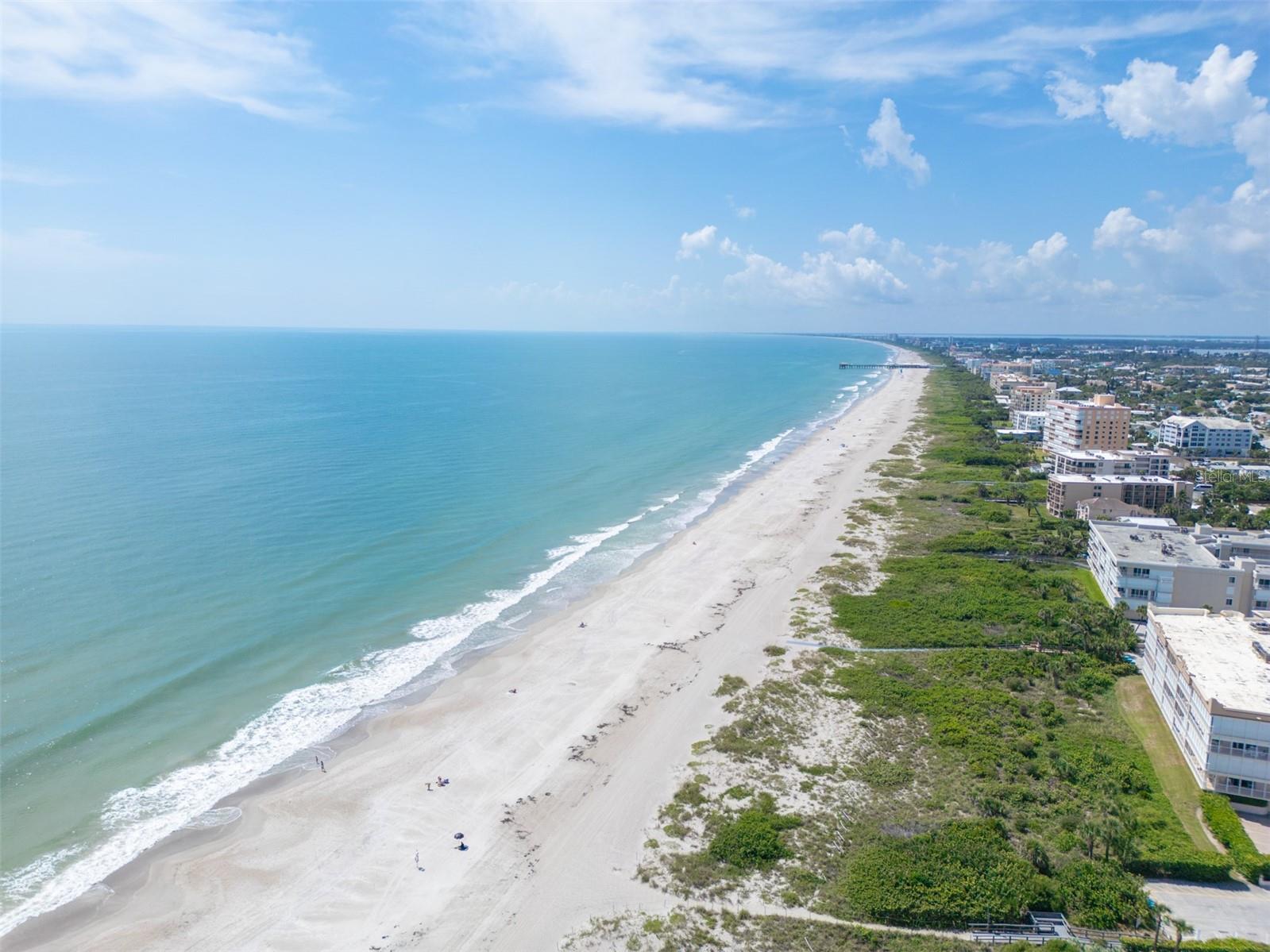 CASTAWAY VILLAS CONDO PH 3 - Residential