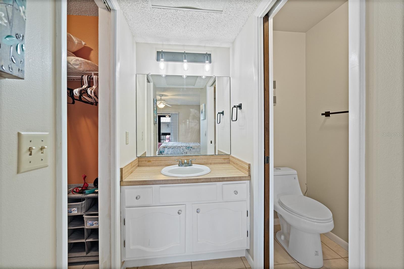 CASTAWAY VILLAS CONDO PH 3 - Residential