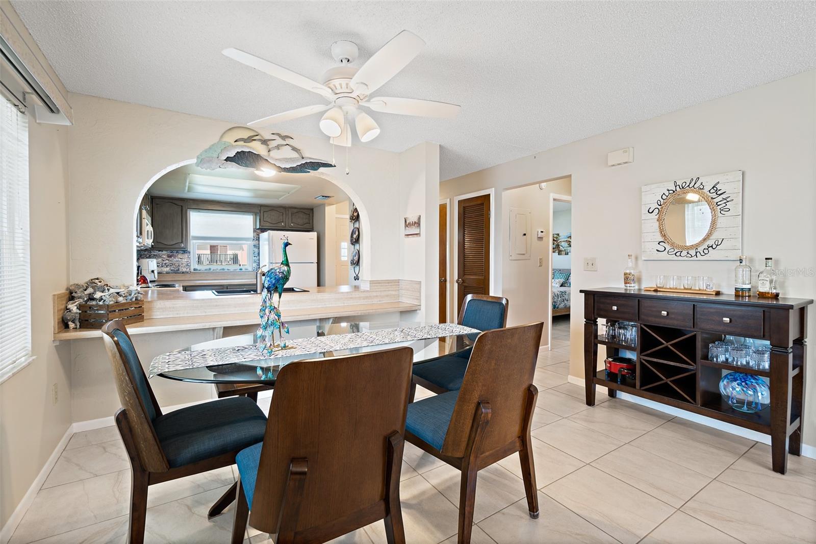 CASTAWAY VILLAS CONDO PH 3 - Residential