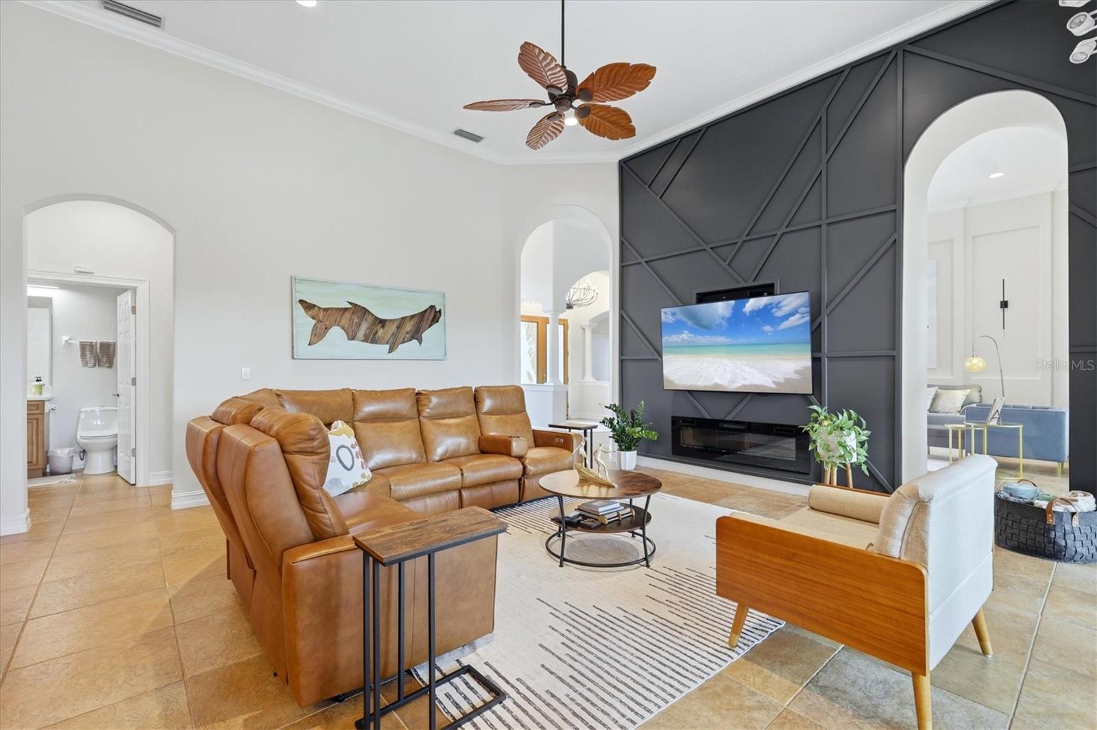 VENETIAN GOLF & RIV CLUB PH 02C - Residential
