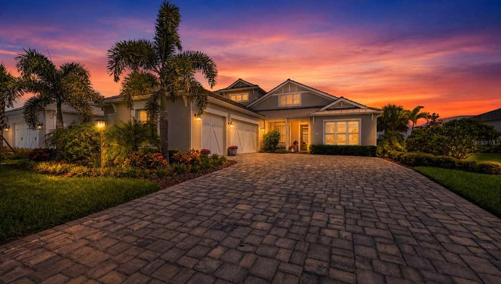 Photo of 7919 Waterbend Trail, Sarasota, FL 34240 (MLS # A4702485)