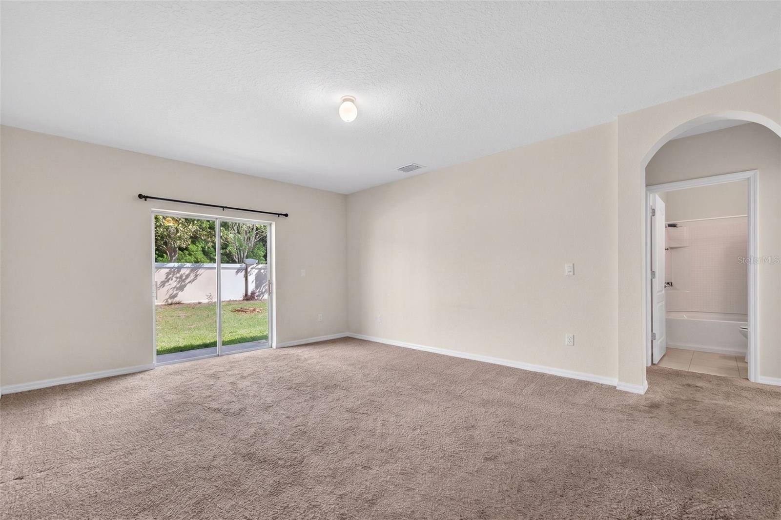 LAKE CUMMINGS ESTATES - Residential