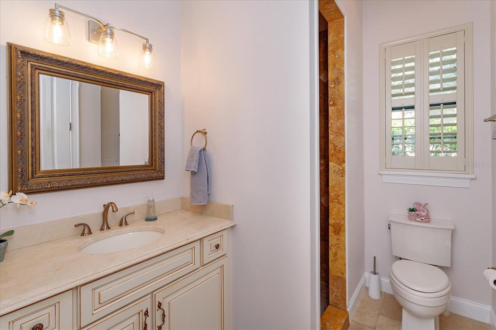 KEENES POINTE - Residential