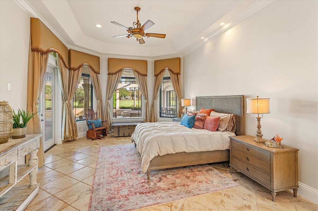 KEENES POINTE - Residential