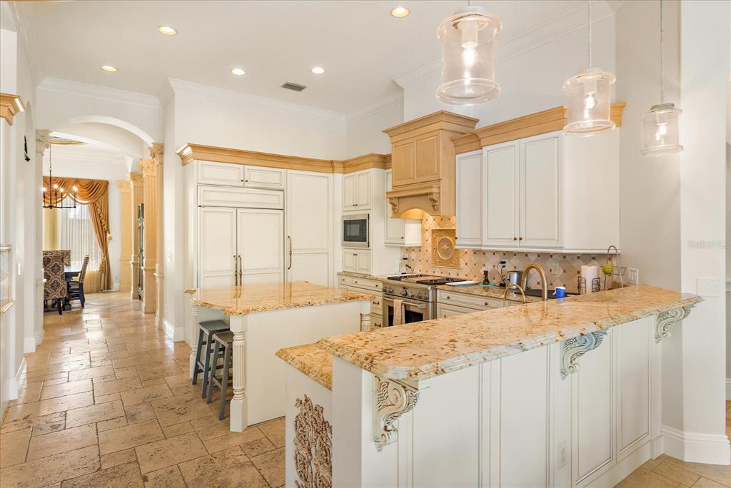 KEENES POINTE - Residential