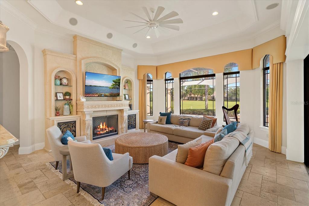 KEENES POINTE - Residential