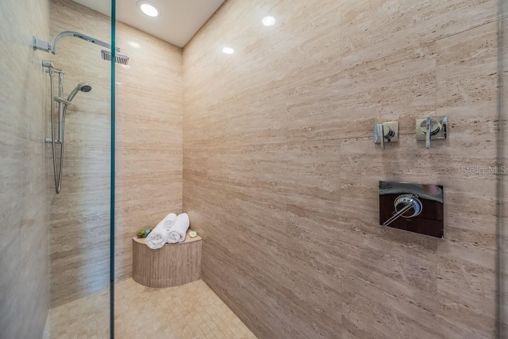 NORTH REDINGTON BEACH SEC B - Residential Lease